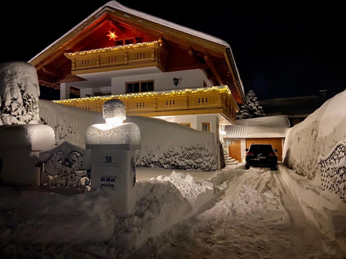 Ferienwohnung Mit Bergblick อุนเทอร์อัมเมอร์เกา ภายนอก รูปภาพ