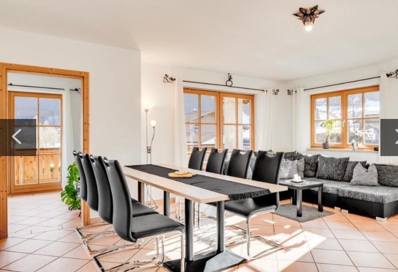 Ferienwohnung Mit Bergblick อุนเทอร์อัมเมอร์เกา ภายนอก รูปภาพ