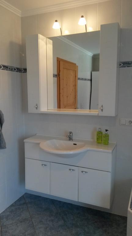 Ferienwohnung Mit Bergblick อุนเทอร์อัมเมอร์เกา ภายนอก รูปภาพ