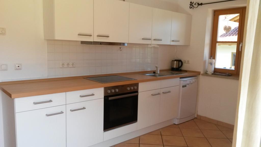 Ferienwohnung Mit Bergblick อุนเทอร์อัมเมอร์เกา ภายนอก รูปภาพ